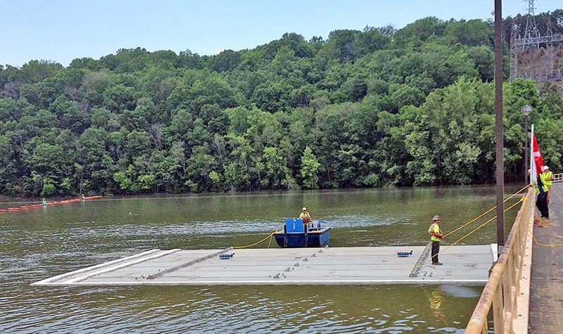 Floating Bulkhead Saves Dam Operators Time, Money - Ayres