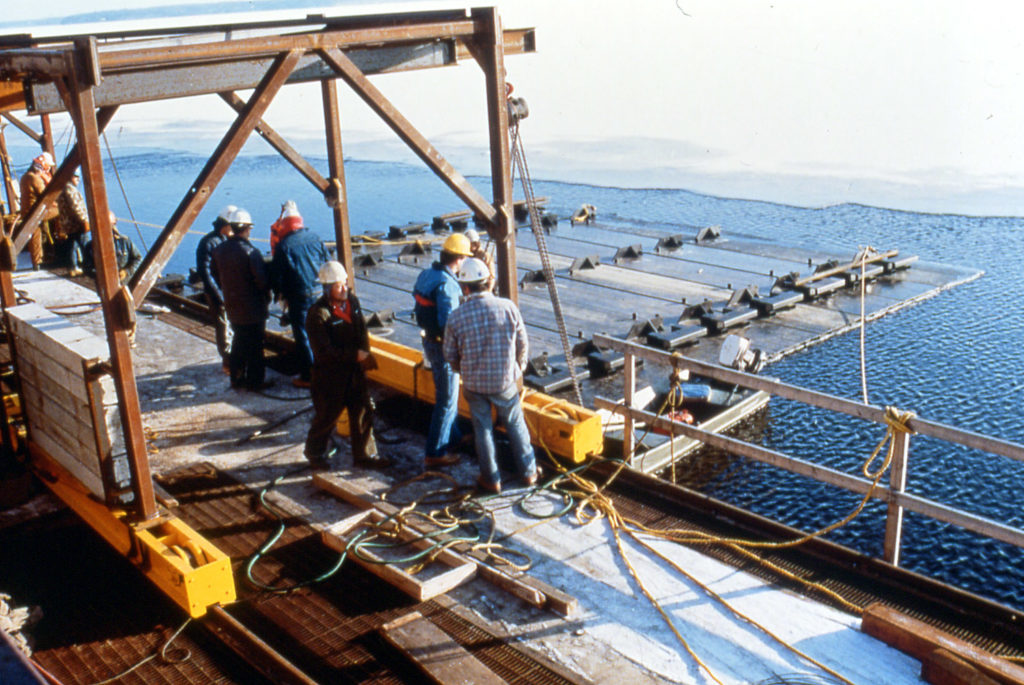 Floating Bulkhead Saves Dam Operators Time, Money - Ayres