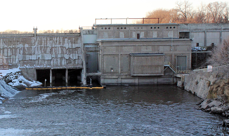 Image of Byllesby Dam.