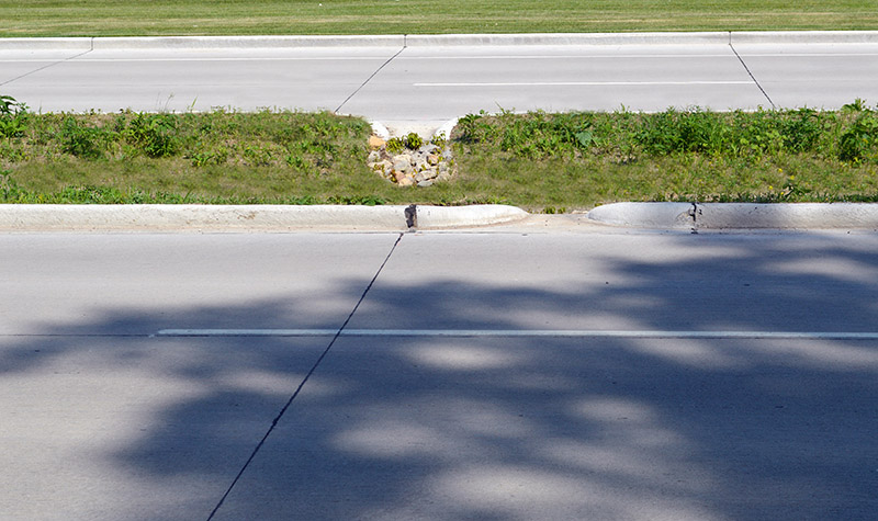 Example of a depressed median from side of road.